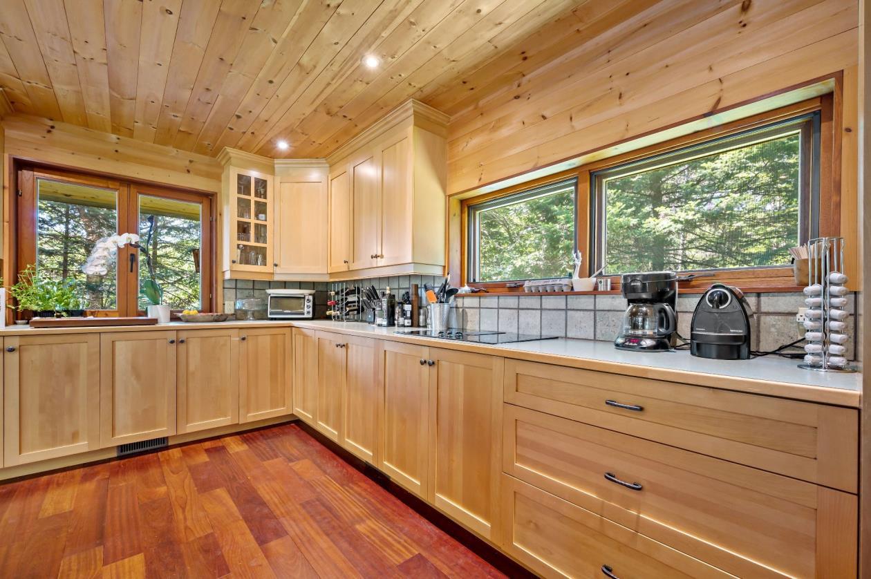 7, Impasse d’Argentière · Kitchen